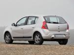 Renault Sandero Vibe 2010 года
